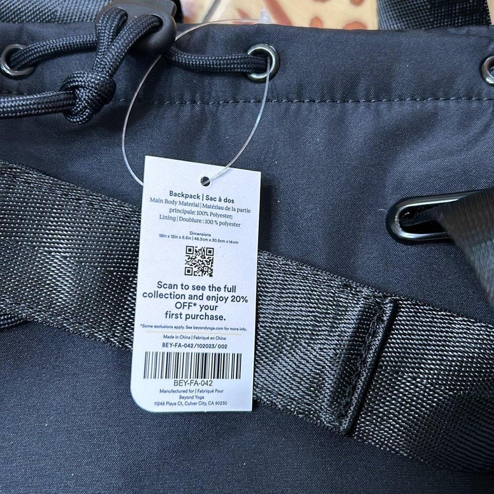 Beyond Yoga Drawstring Backpack - Picture 6 of 6